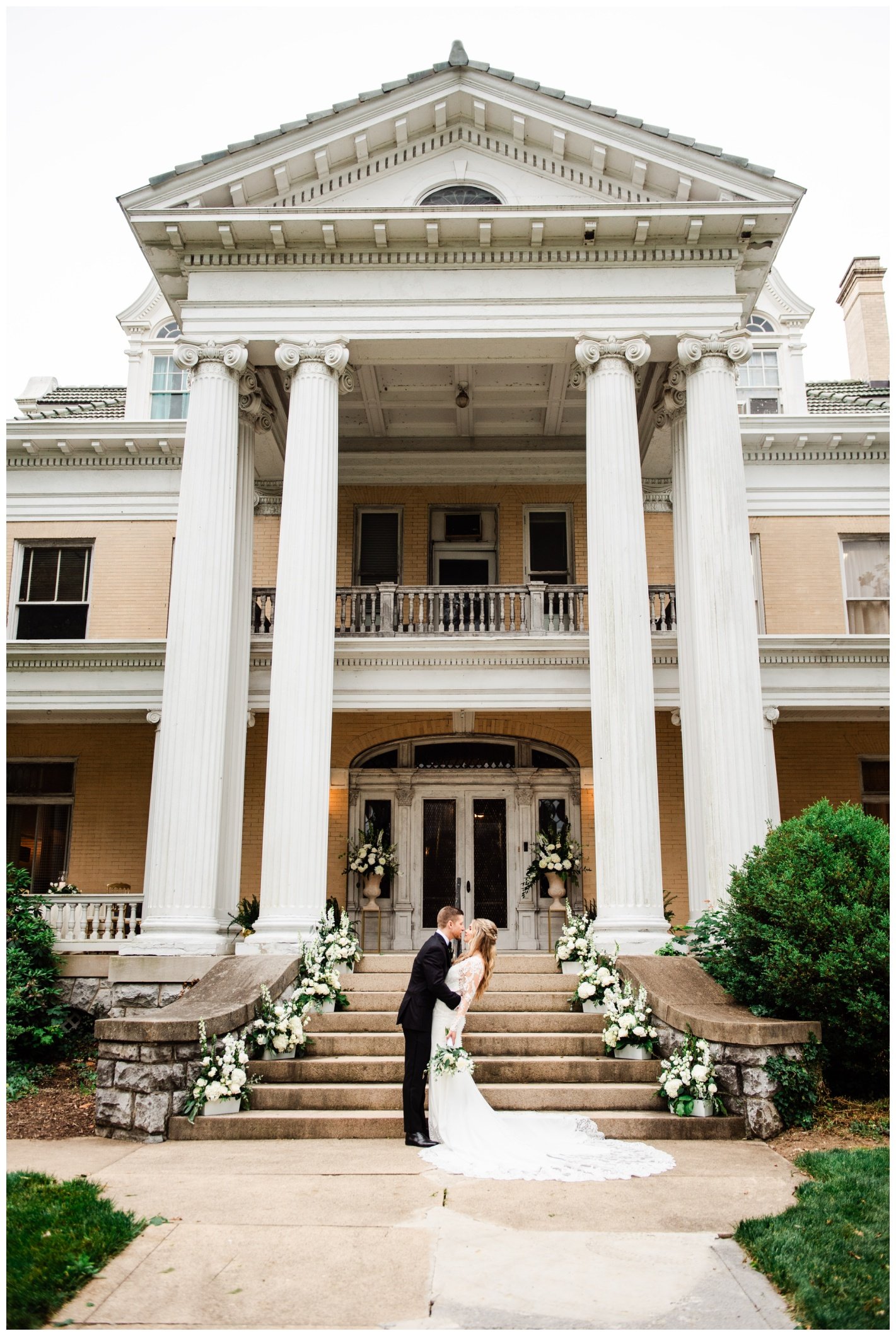 Fishburn_Mansion_Roanoke_VA_Wedding (57).jpg