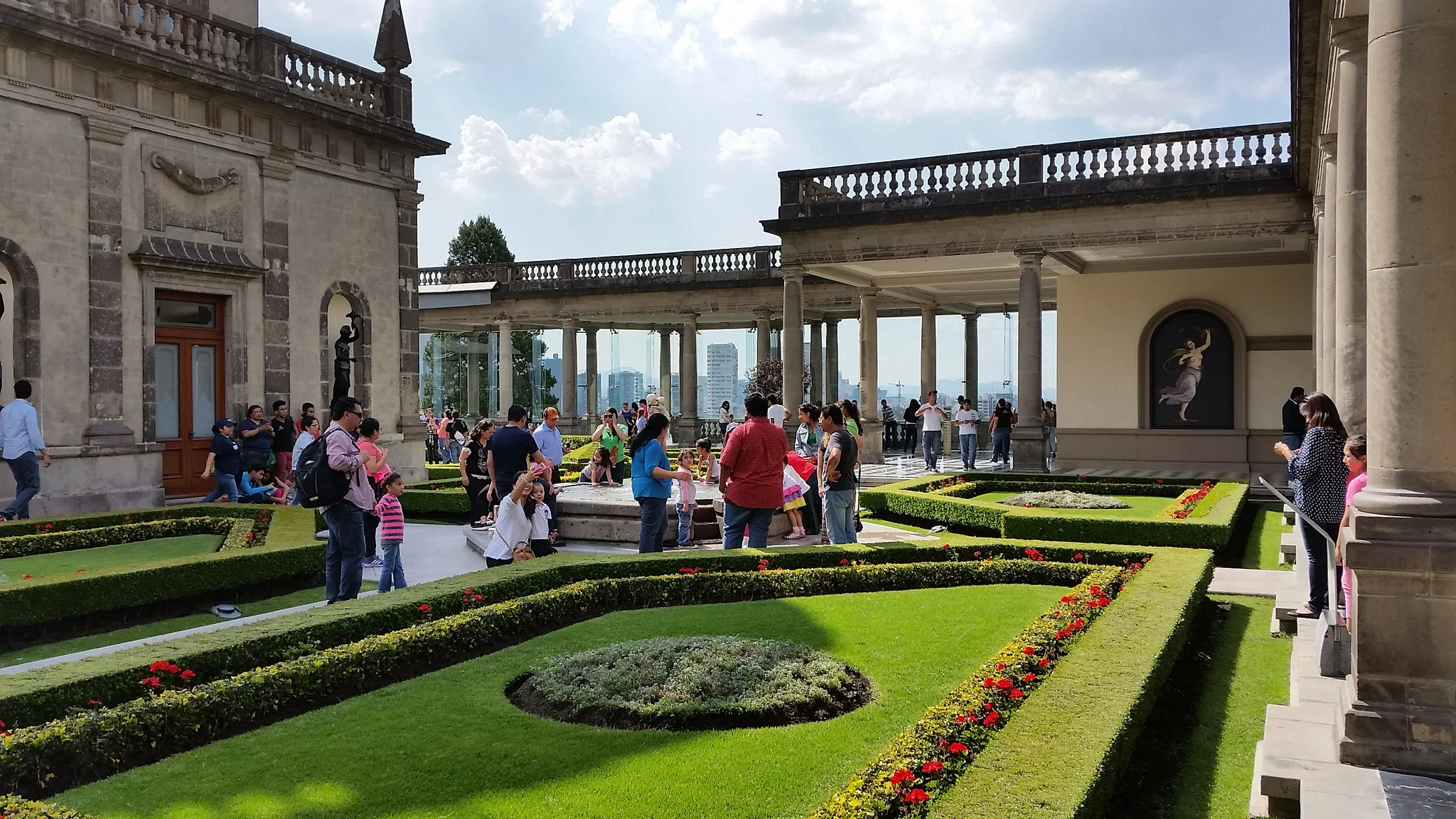 Chapultepec.Castle.original.36691.jpg
