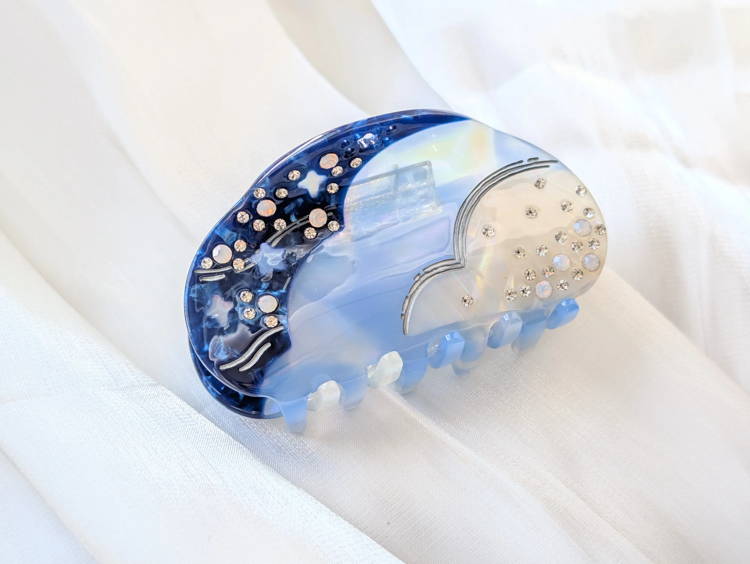 Cloudy Sky Medium Hair Claw Clip | Cute Hair Accessories