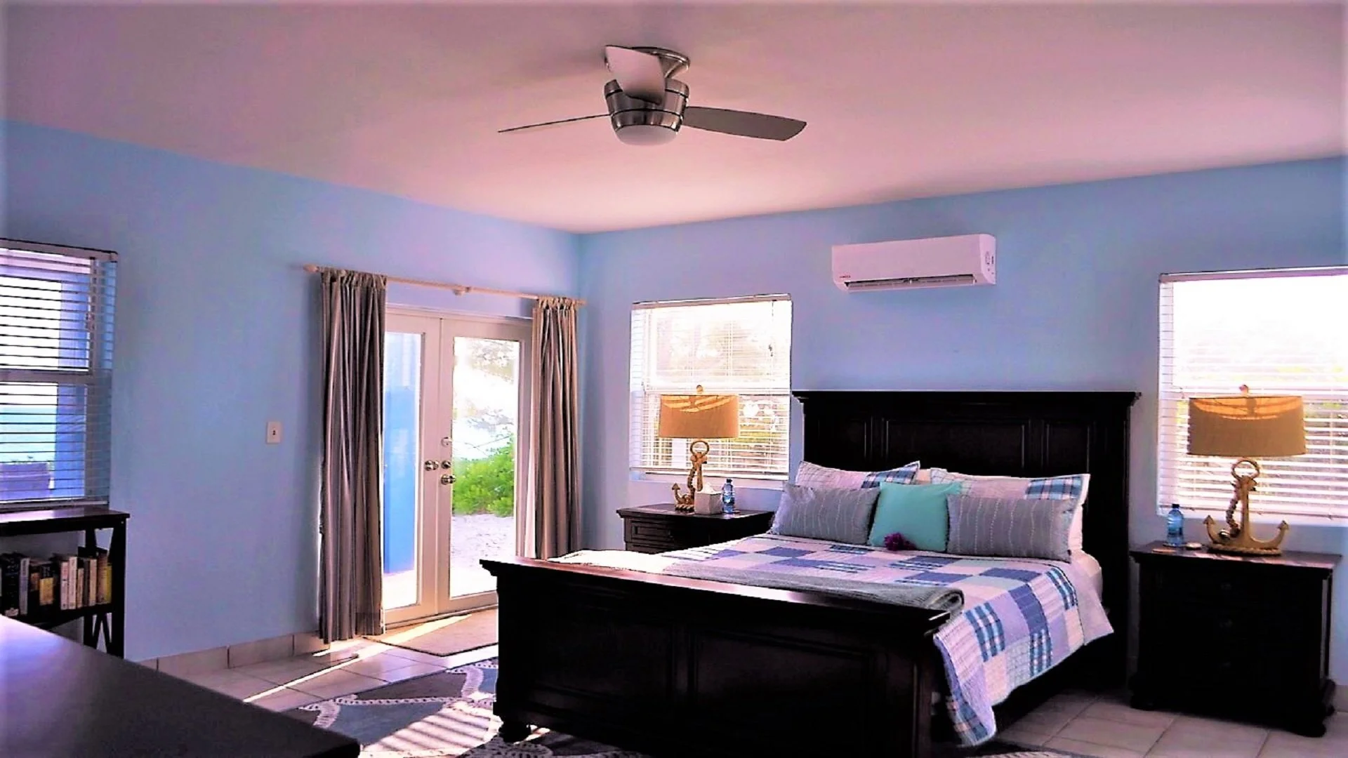 masterbed2.jpg