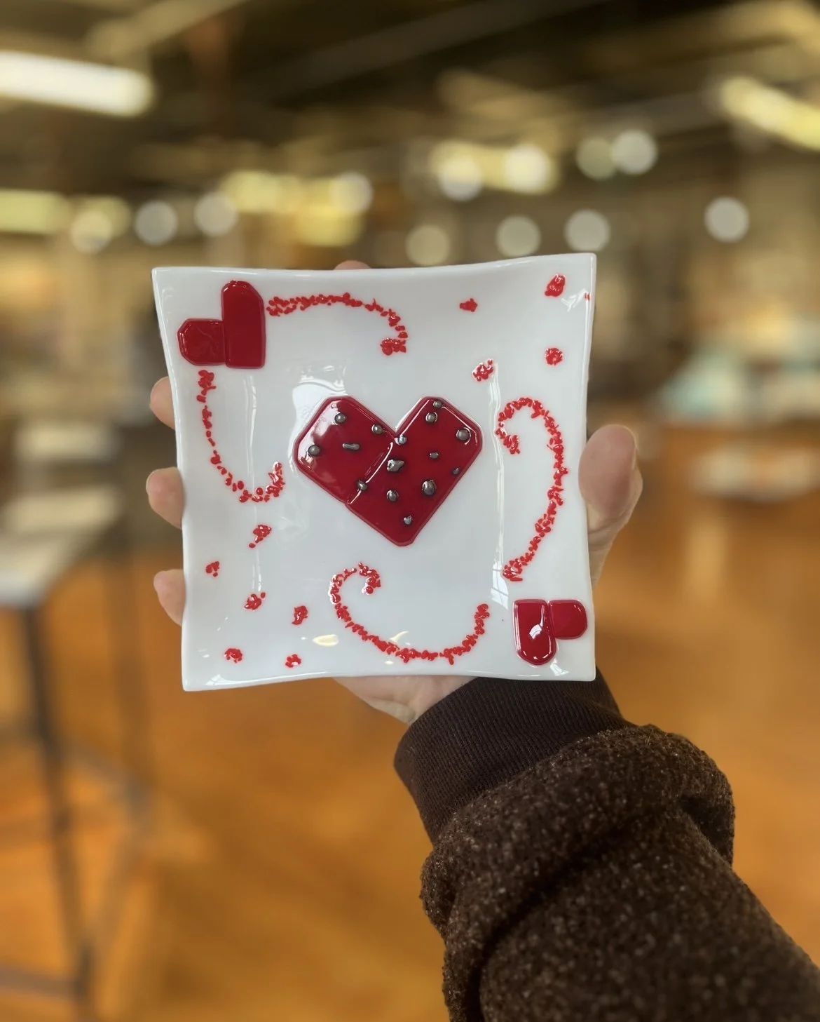 Sip &amp; Fuse - Glass Fusing Workshop at Starworks Cafe &amp; Taproom