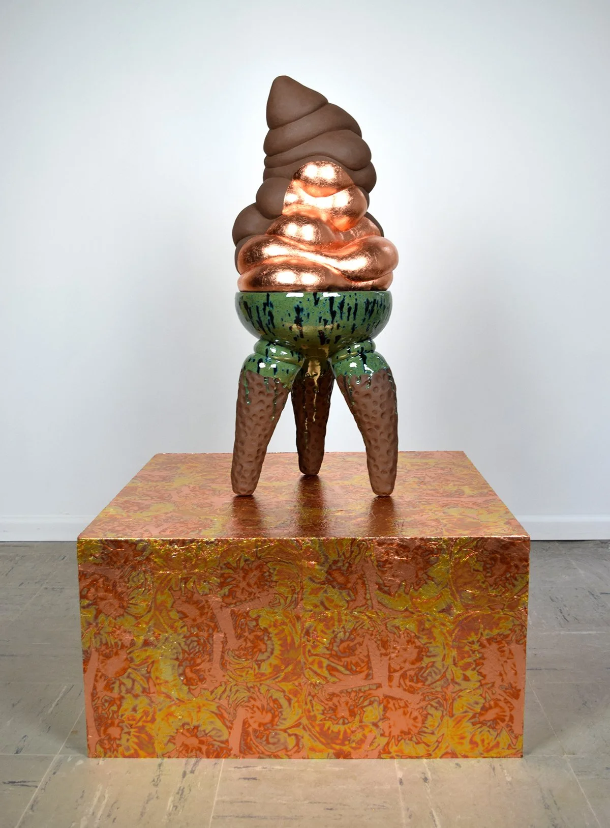 Edgar_03_IWantToTouchYouToFeelHappyInside_Ceramic_50x30x30in_2019.jpg