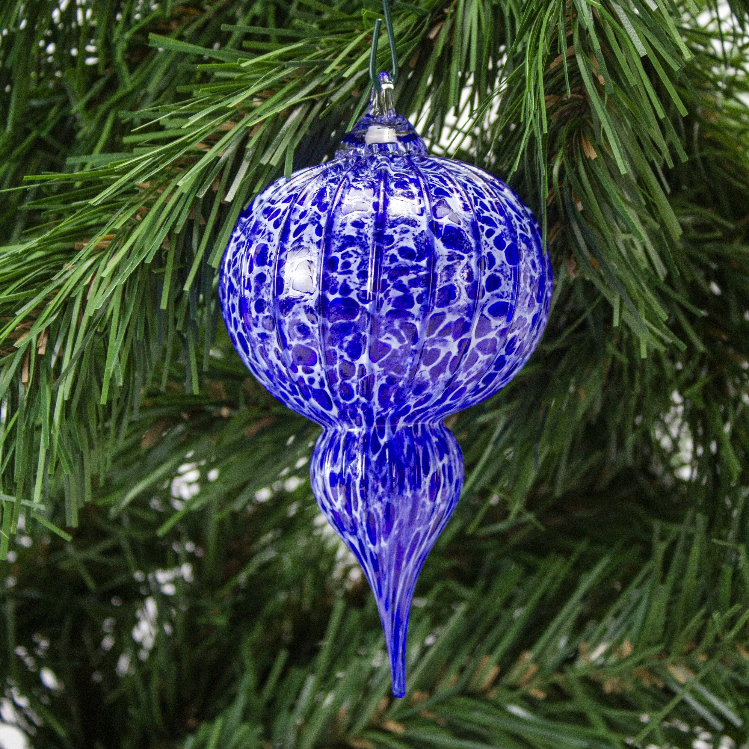 ornament2025online-01.jpg