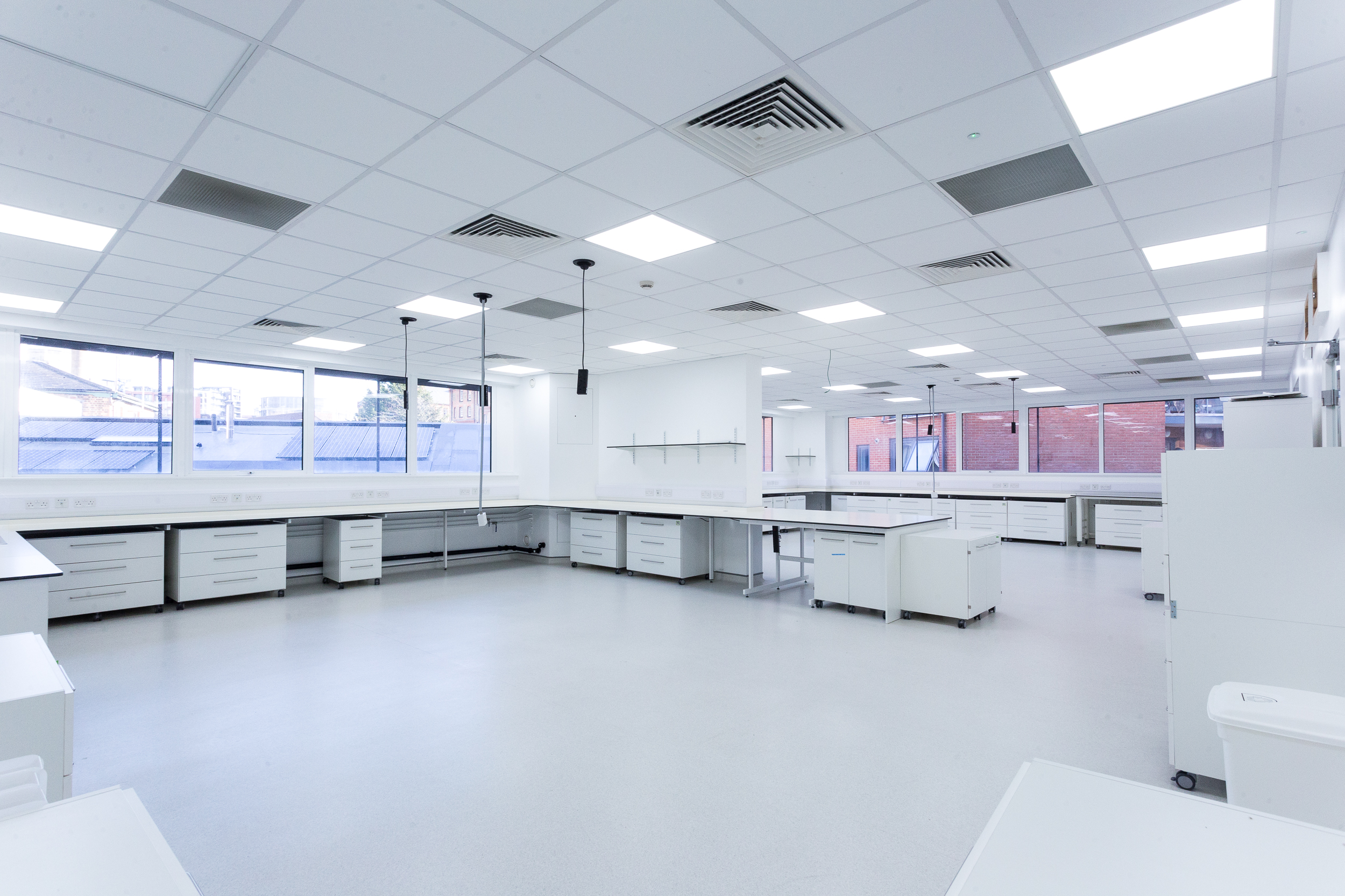   High specification laboratories and write-up suites  