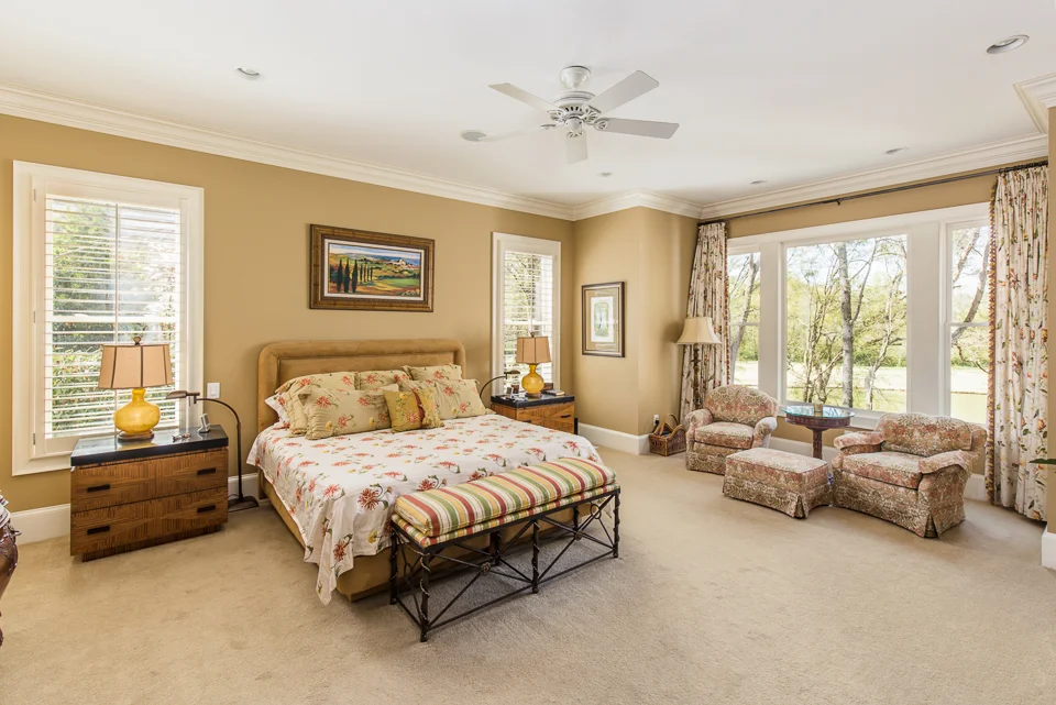 711 Bluff Additional Web-1.jpg