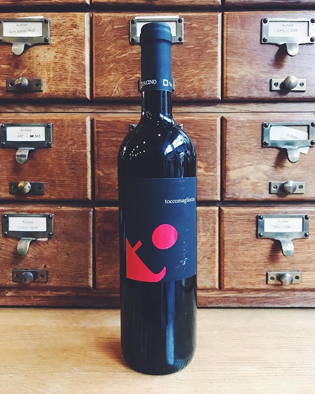 Bedales at Spitalfields has been ringing through some seriously killer wines on the Coravin selection. Our most recent addition: L&rsquo;acino Toccomagliocco 2009. Magliocco Canino is a little known grape variety from Calabria, and this aged example 