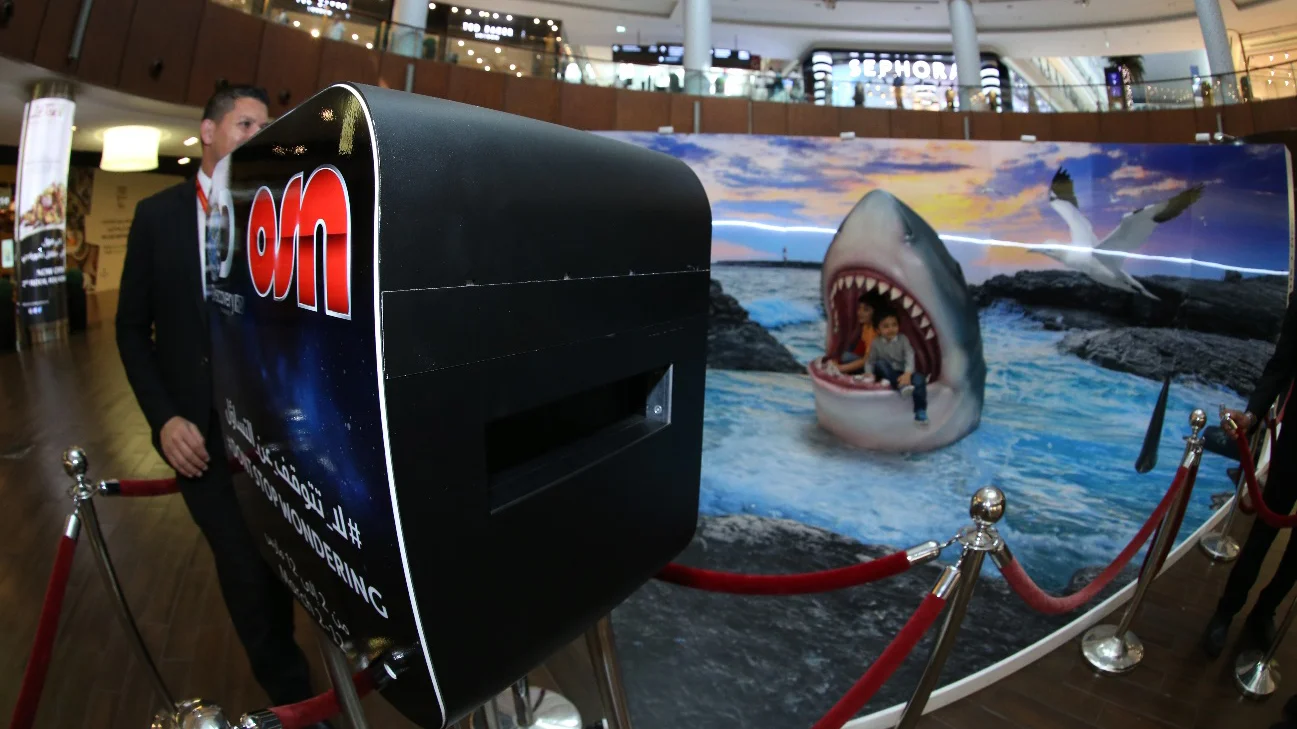 shark photo booth.jpg