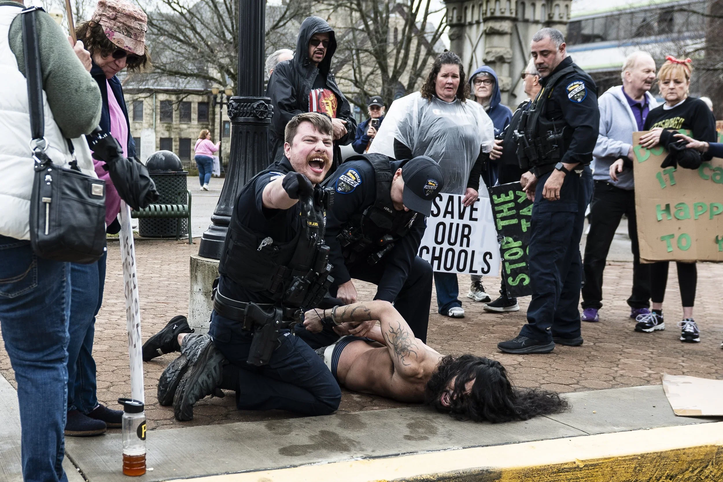031725+loc+protest+at+diamond_dsc_8840.jpg.webp