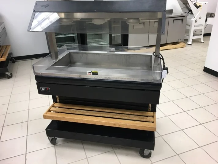 BKI MM4 Mobile Merchandiser — Hays Food Systems