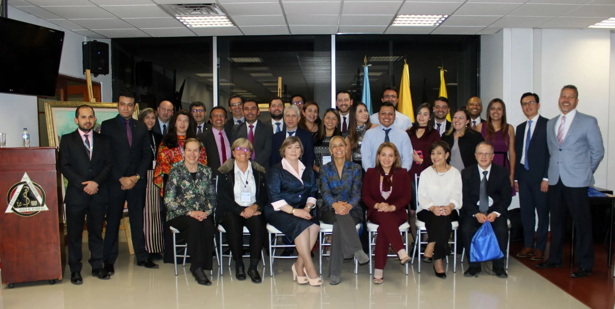 Oficina de ECO, Realiza Encuentro Nacional de Egresados, Capítulo Medicina Interna