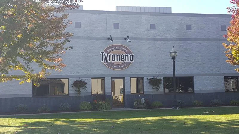 lakemills_tyranena01.jpg