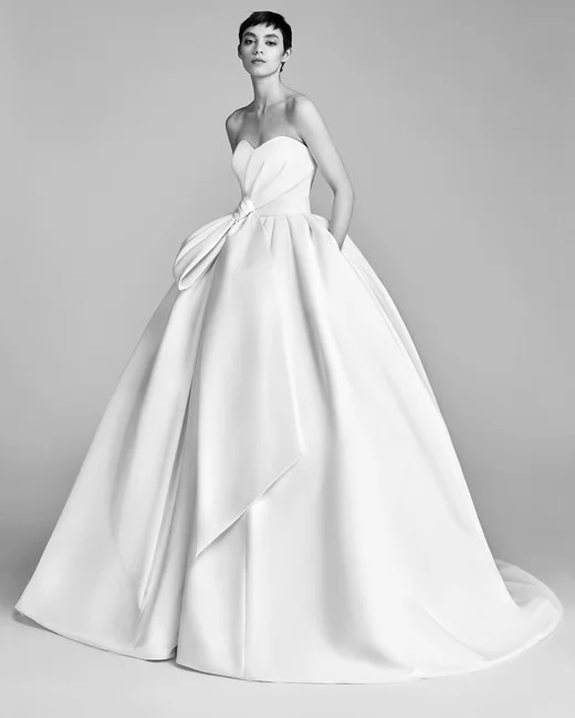 bow dress.jpg