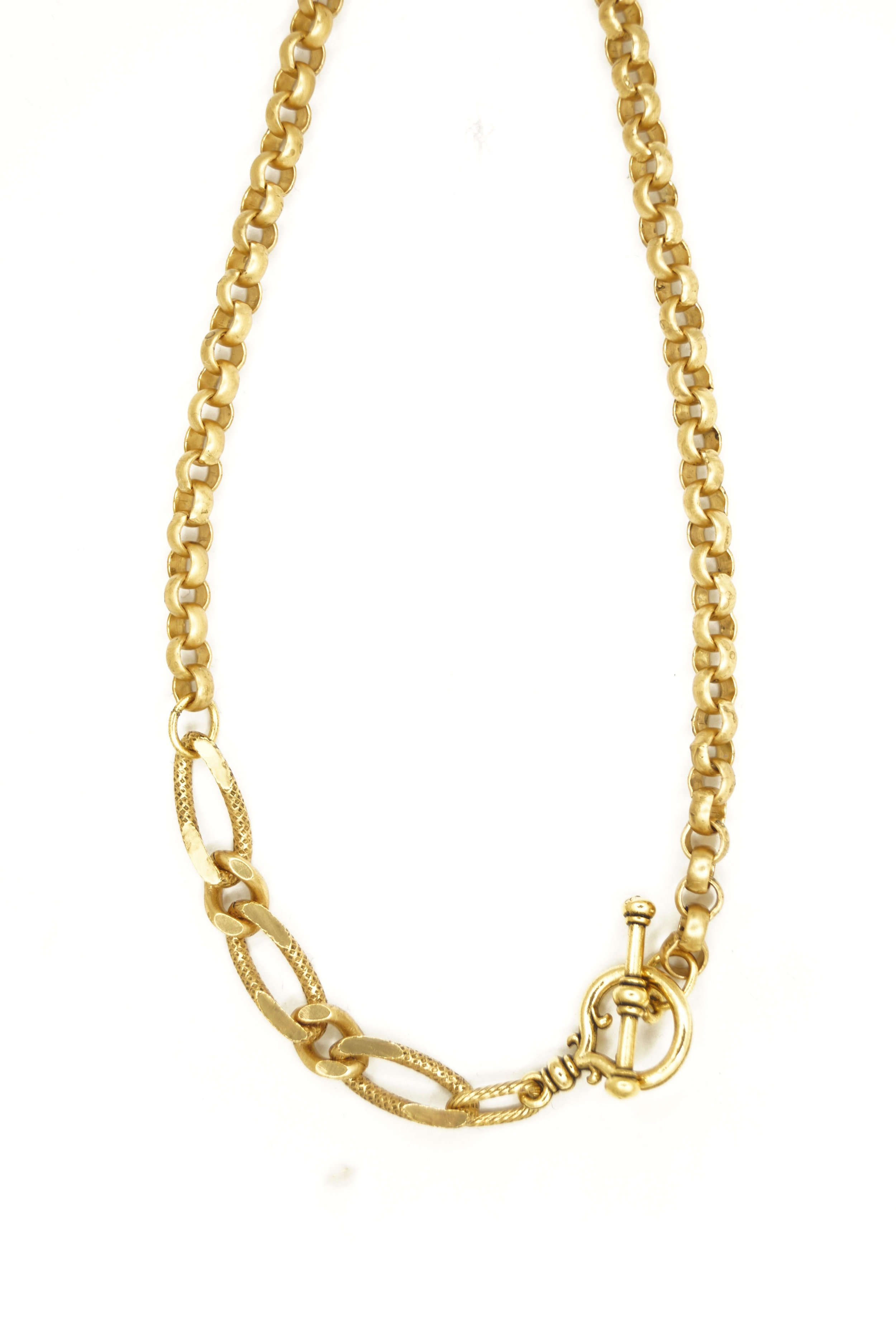gold plated vintage chain exvoto