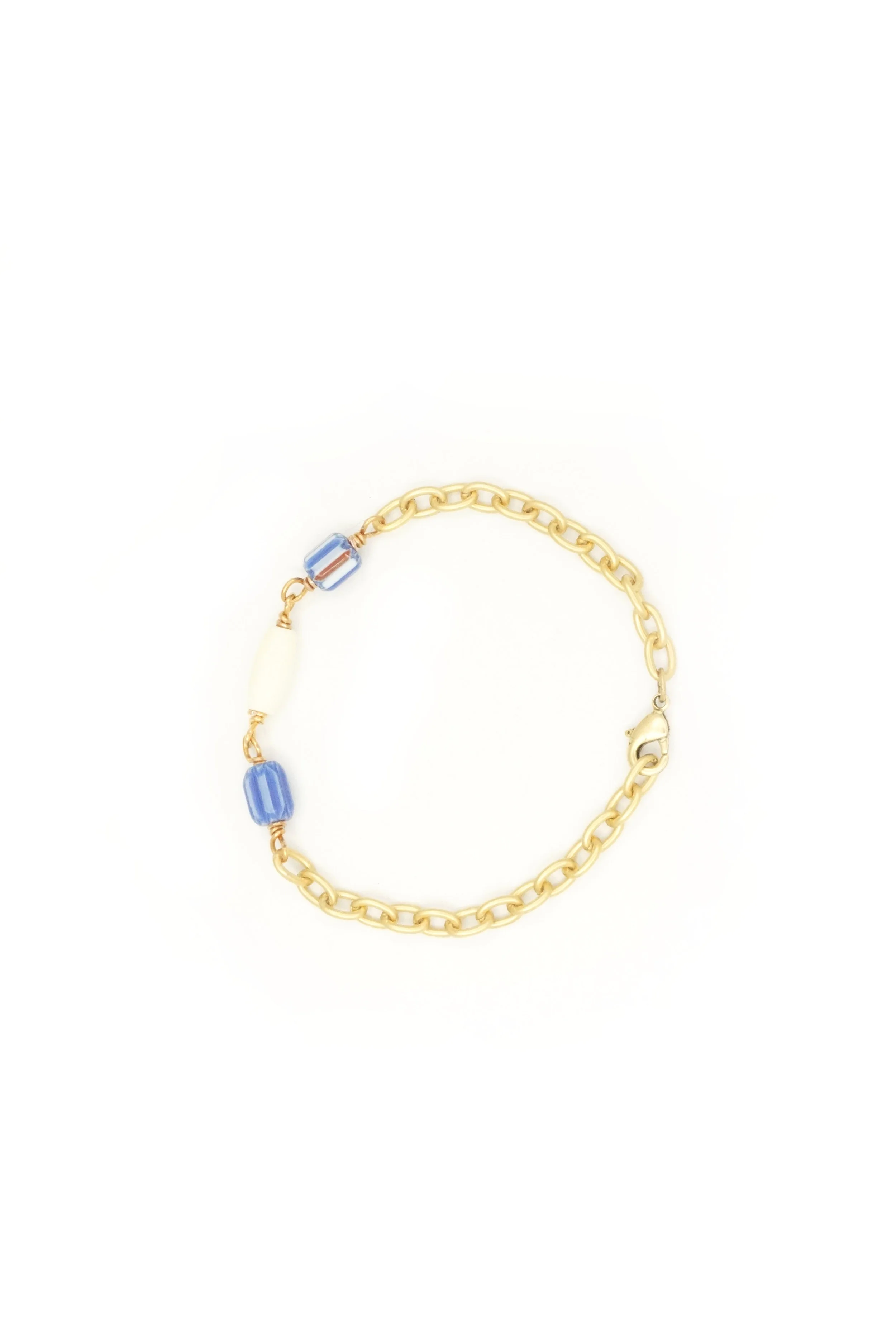 gfbraceletwhitebead.jpg