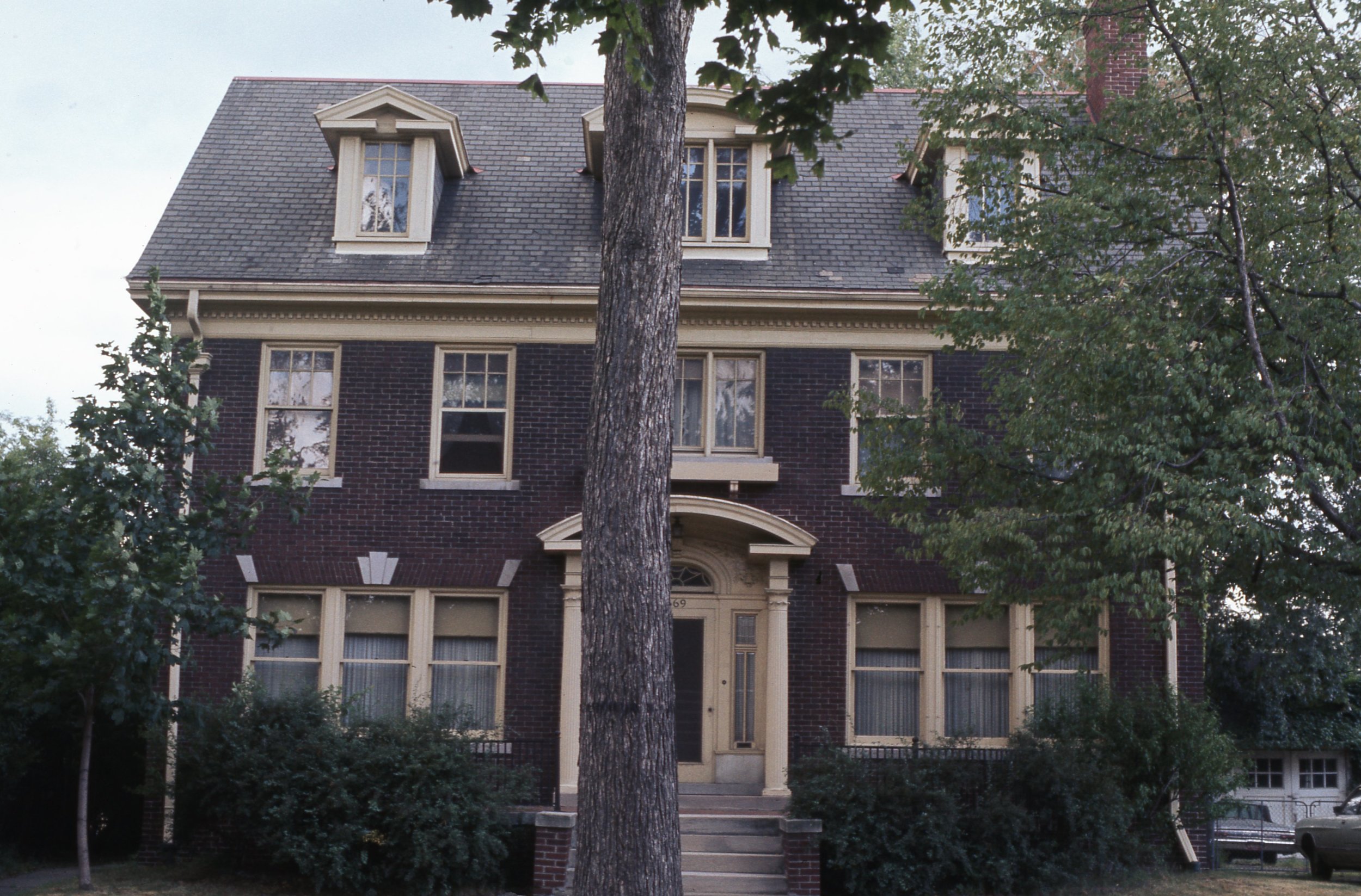 669 W. Chicago 1974.jpg