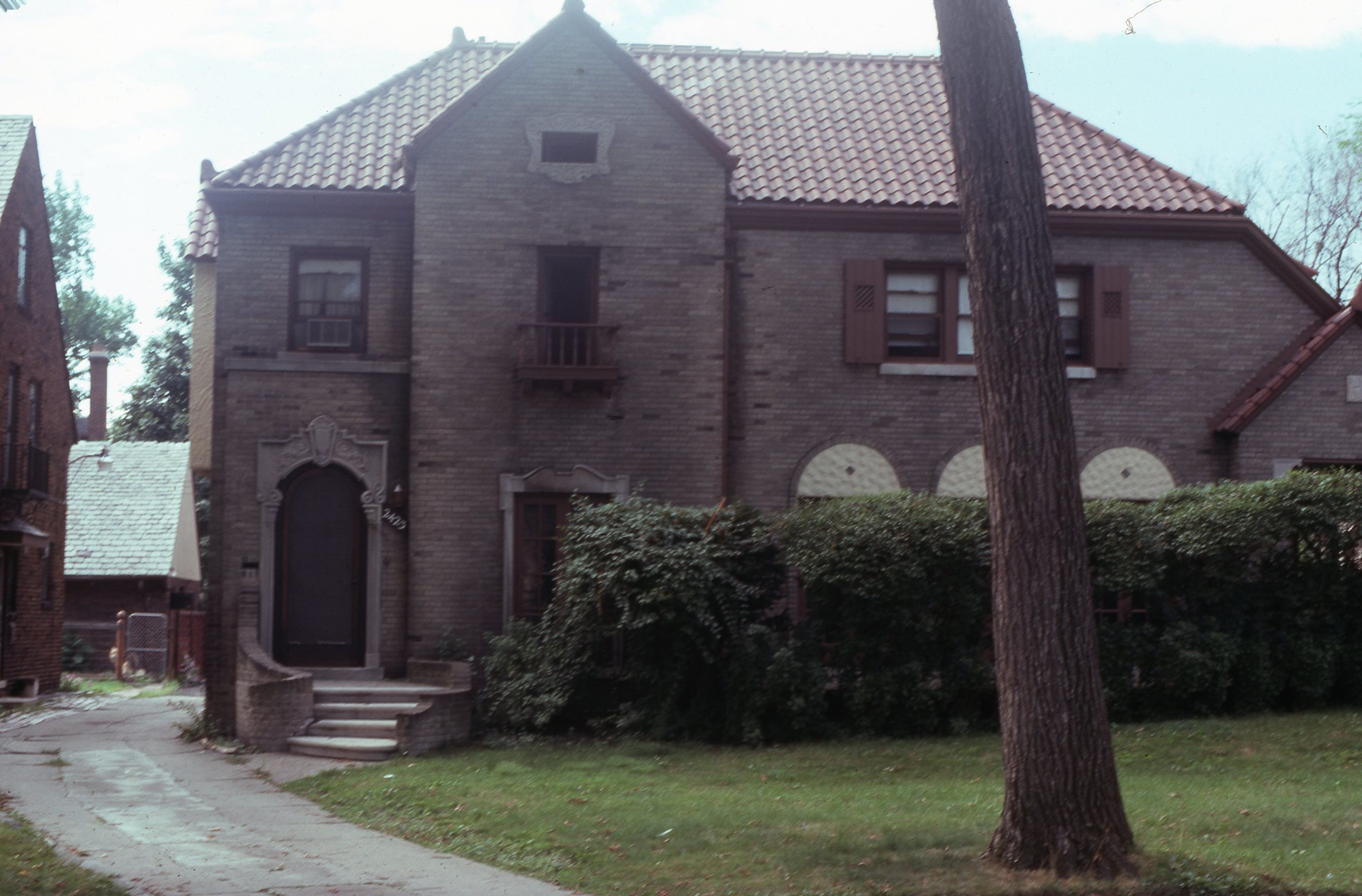 2423 W. Chicago 1974.jpg