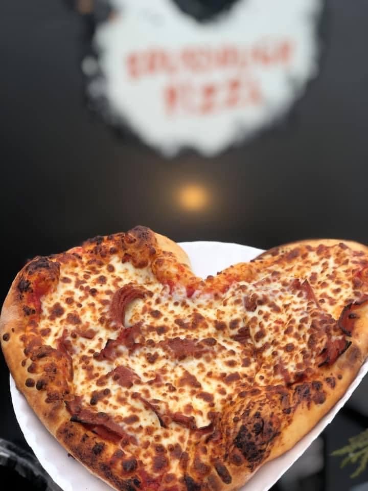 pizzaheart.jpg