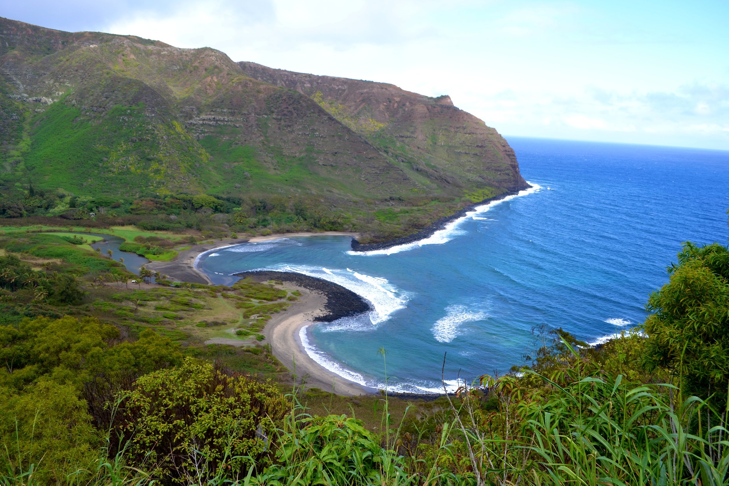 Halawa Valley Beaches - Blues.JPG