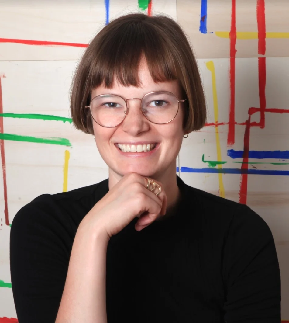 olga-3e79b855ecbc0eb1fc0b8d0cdbe6a8d9b4ab4a3e1ef867f5a52d75c6430183b7.jpg