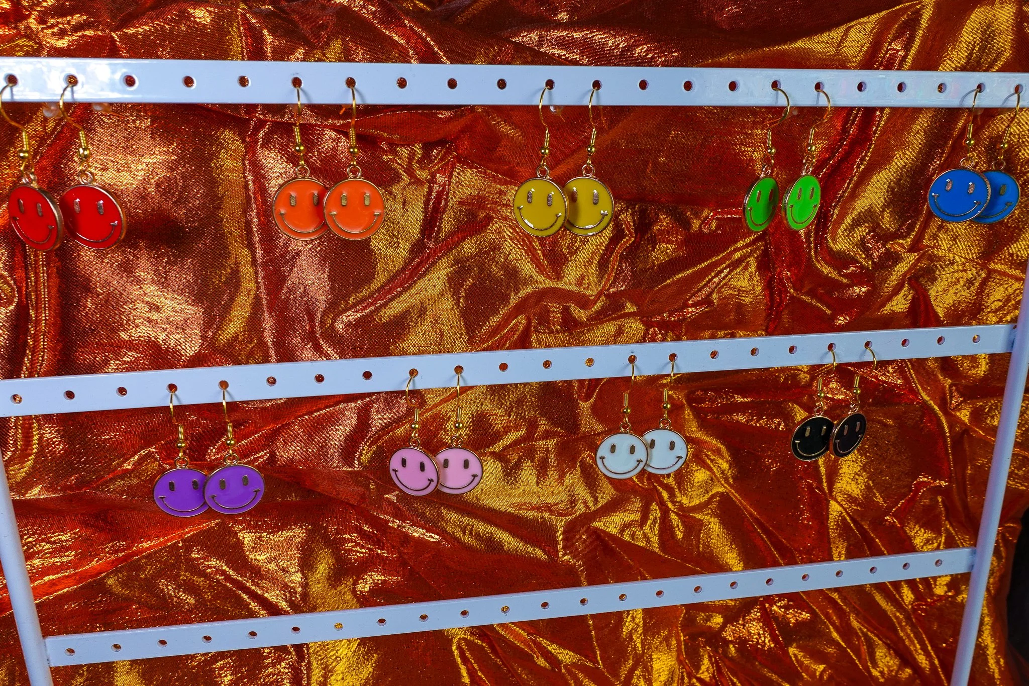 smiley face earrings -3.jpg