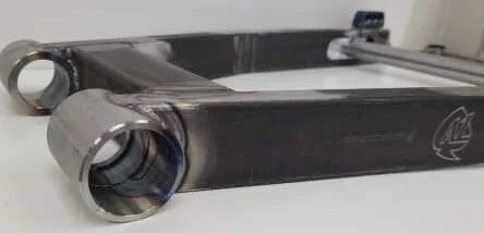 6B545A73-34B5-41DA-B501-93E8EF58DB97