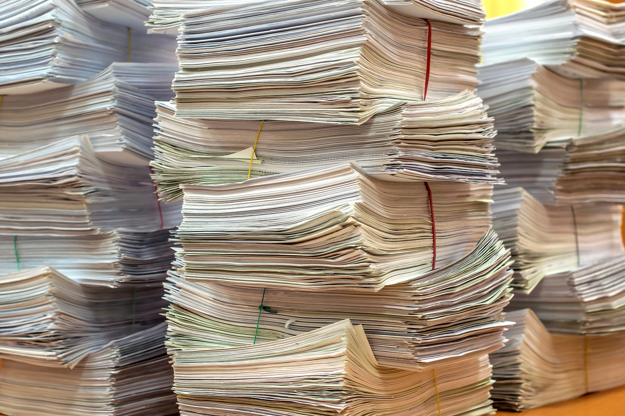 pile-of-paper-documents-in-the-office-928605524_1257x838.jpeg