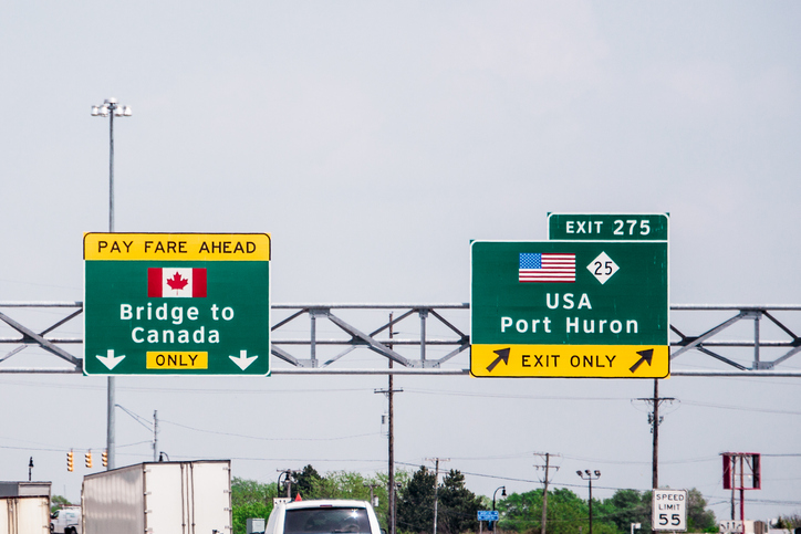 Bridge-to-Canada-Sign-609906378_727x485.jpeg