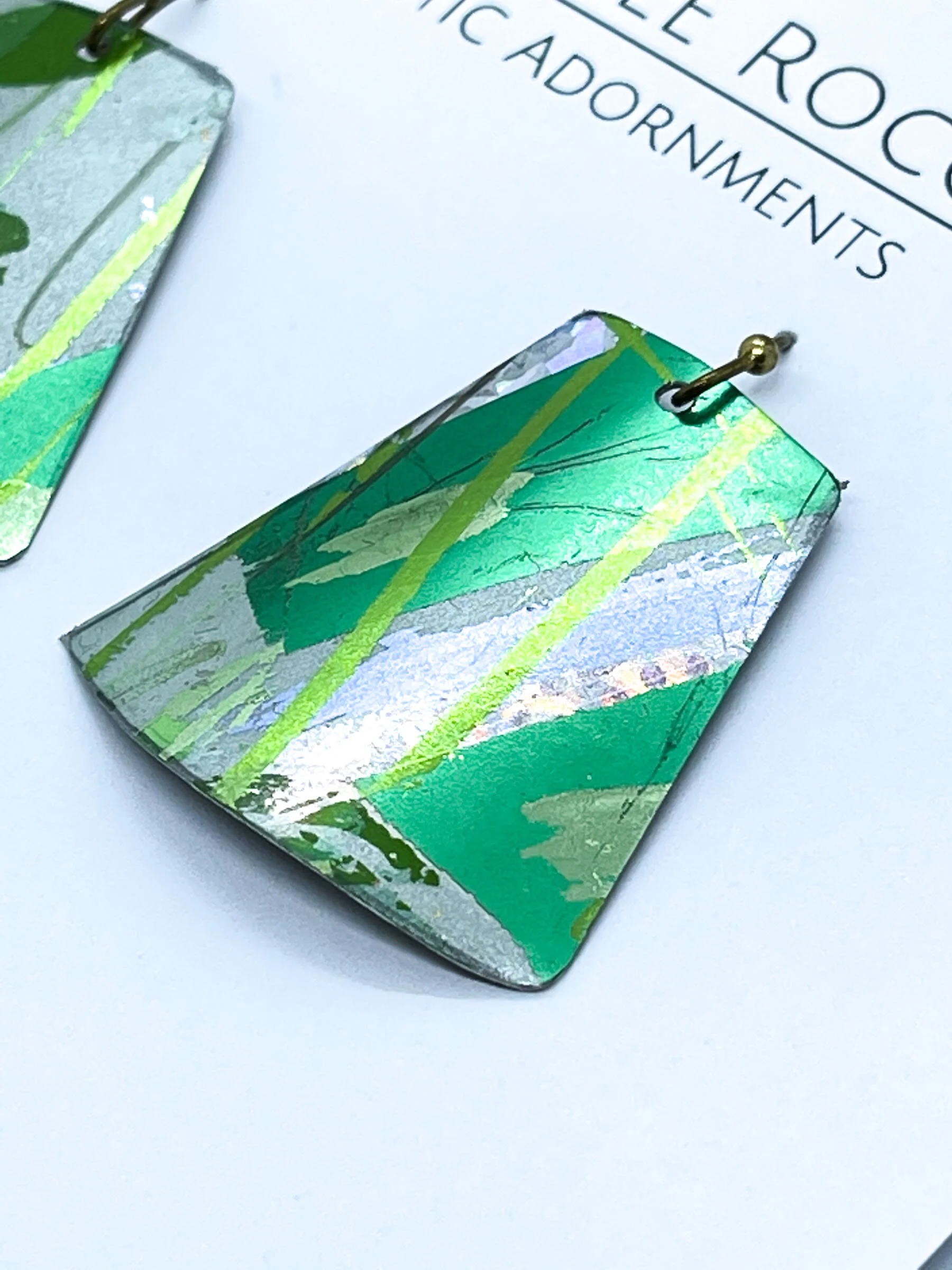 Ava S 1003 Detail 2.JPG