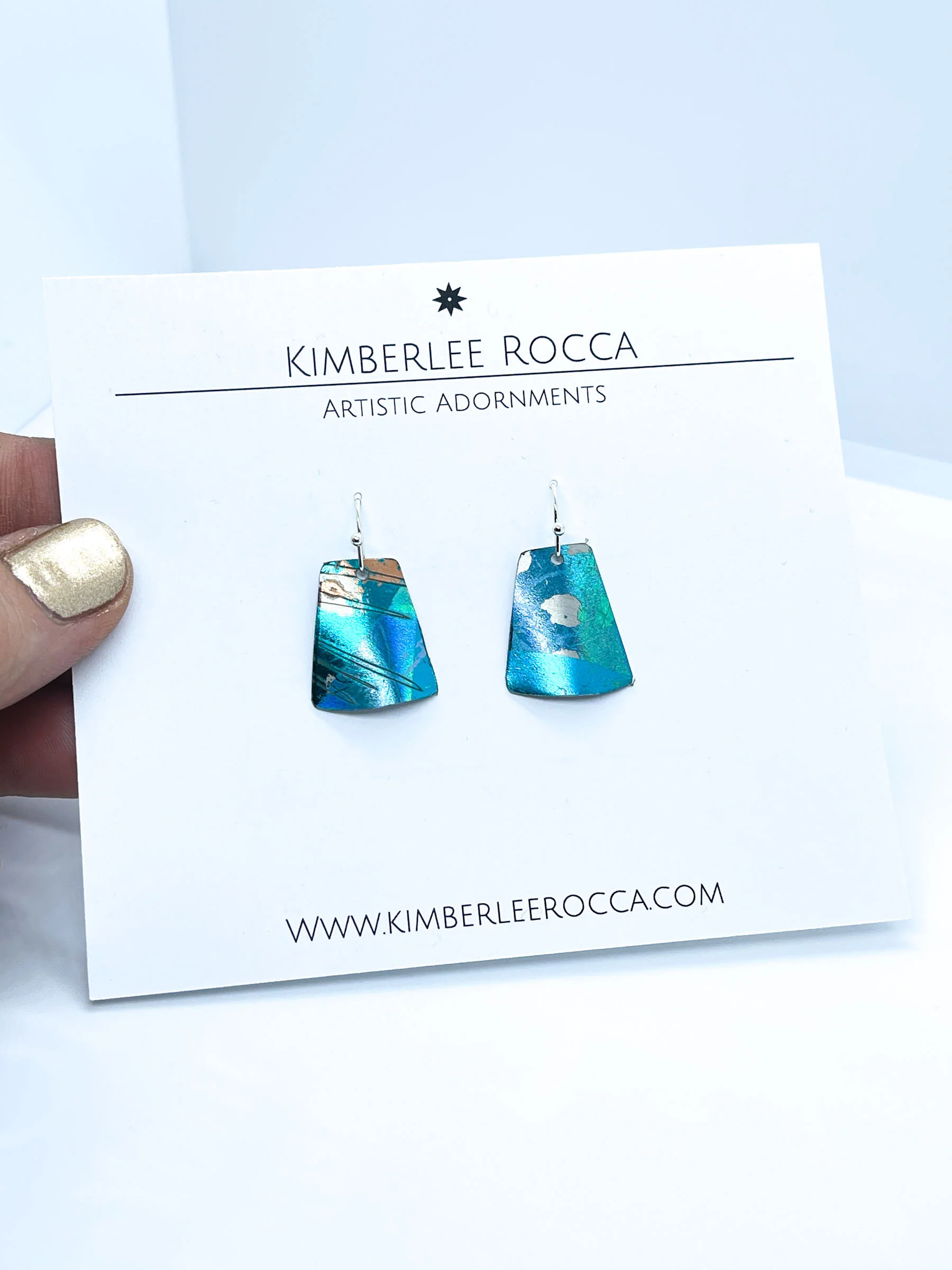 Ava XS 1017 Hand.JPG