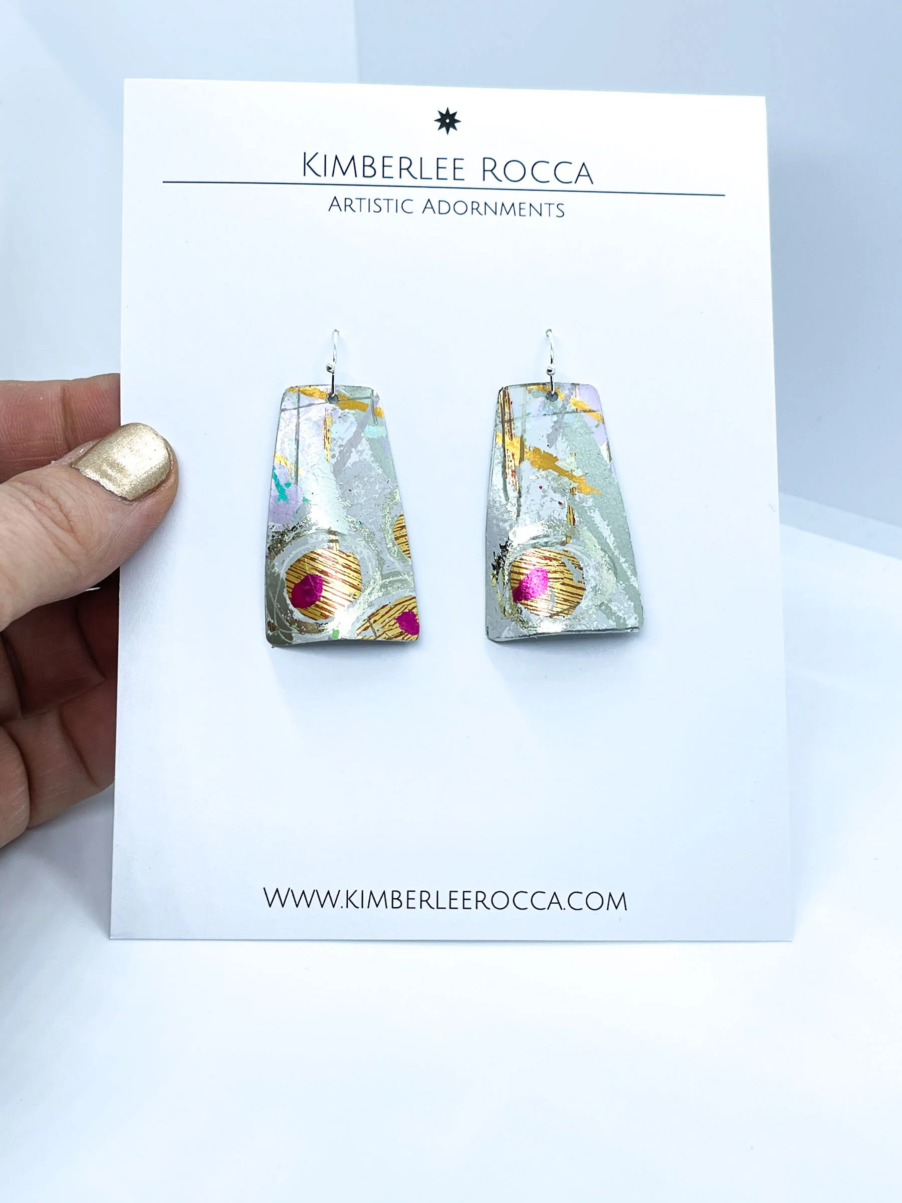 Coco S 1003 Hand.JPG