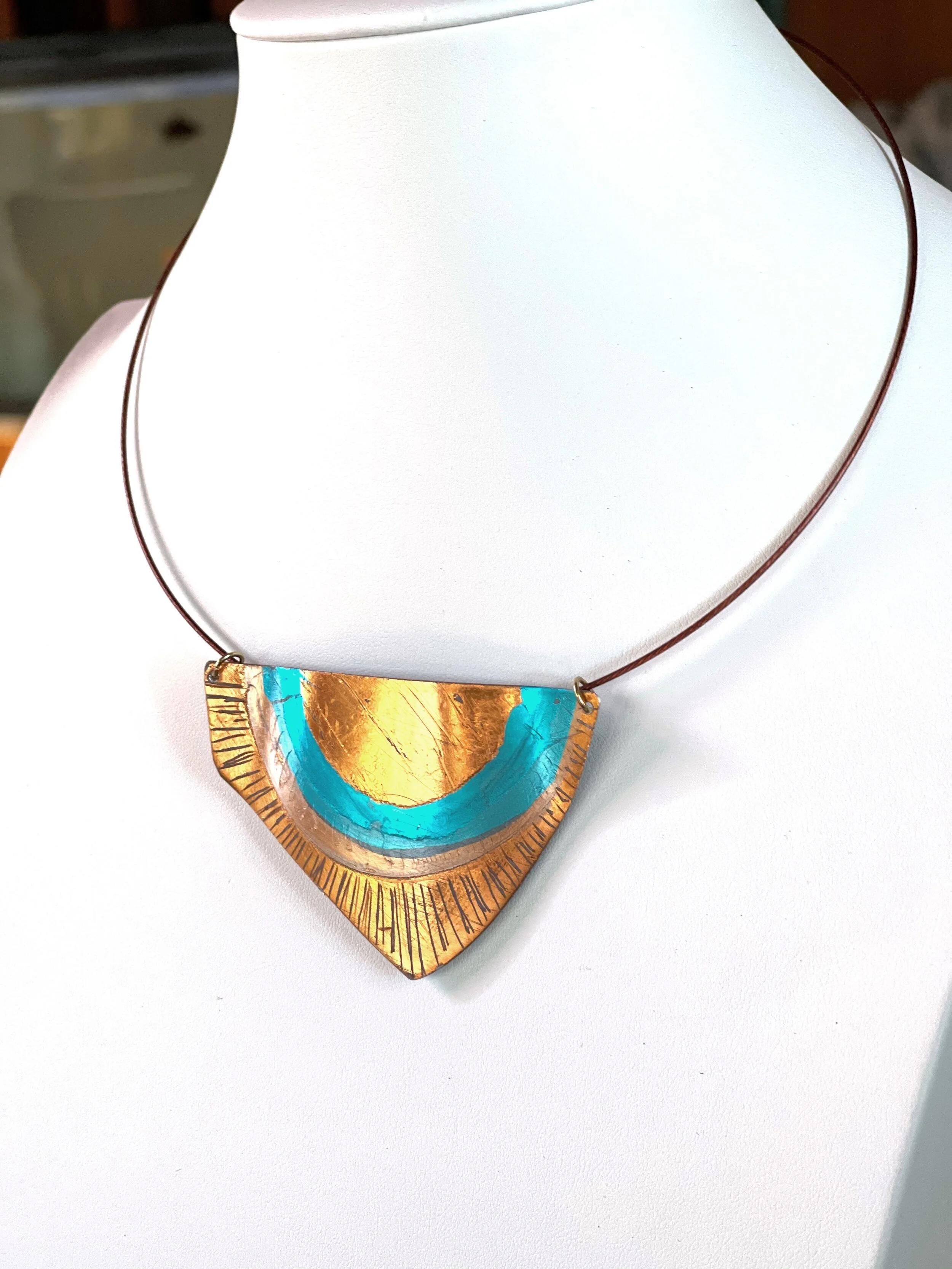 Pendant 13 (2).JPG