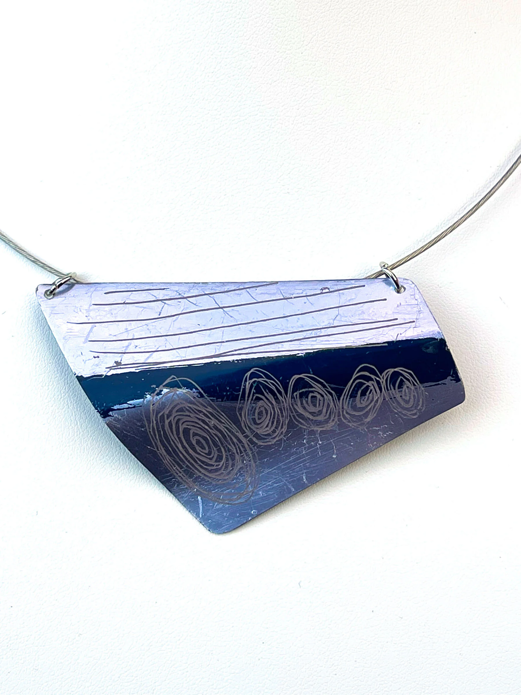 Pendant 19