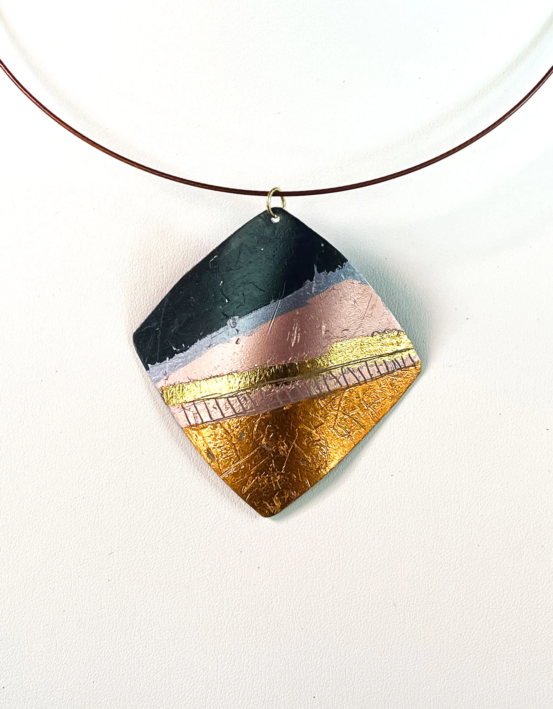 Pendant 20 (4).JPG