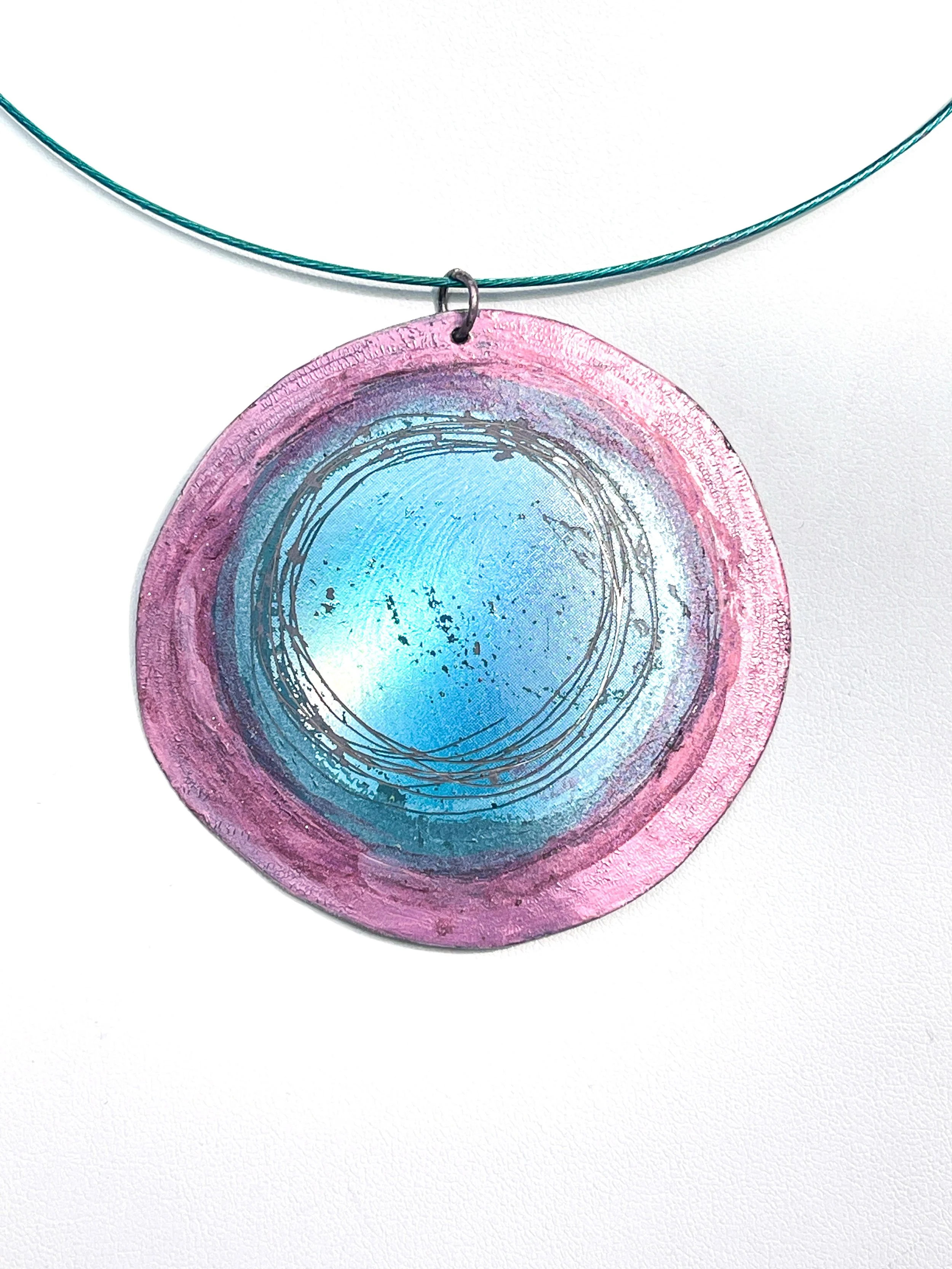 Pendant 228