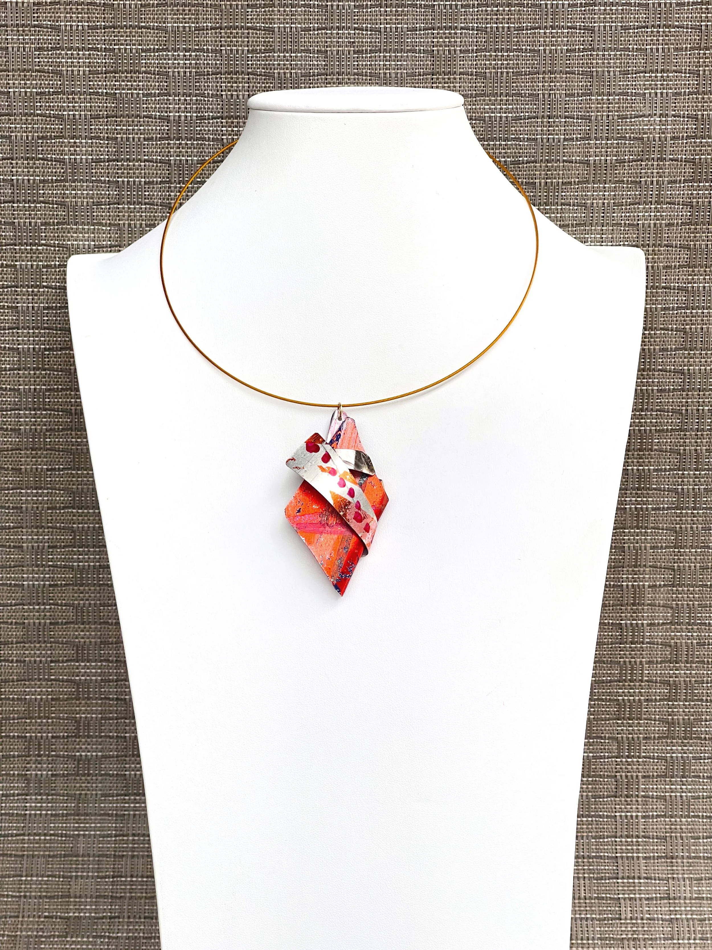 Pendant 199 $125.JPG