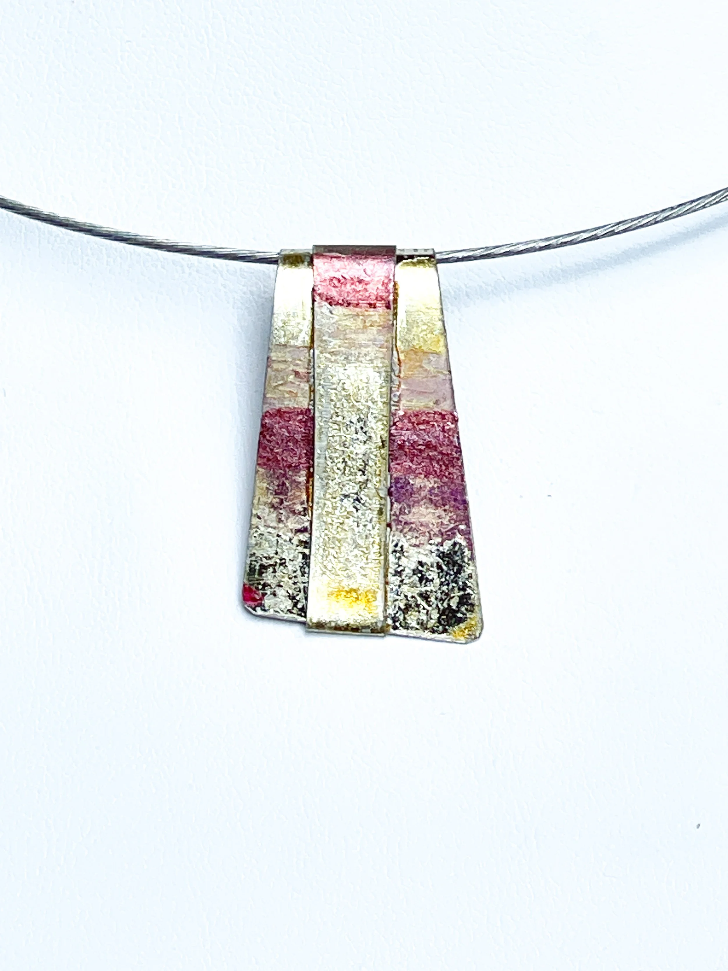 Pendant 225