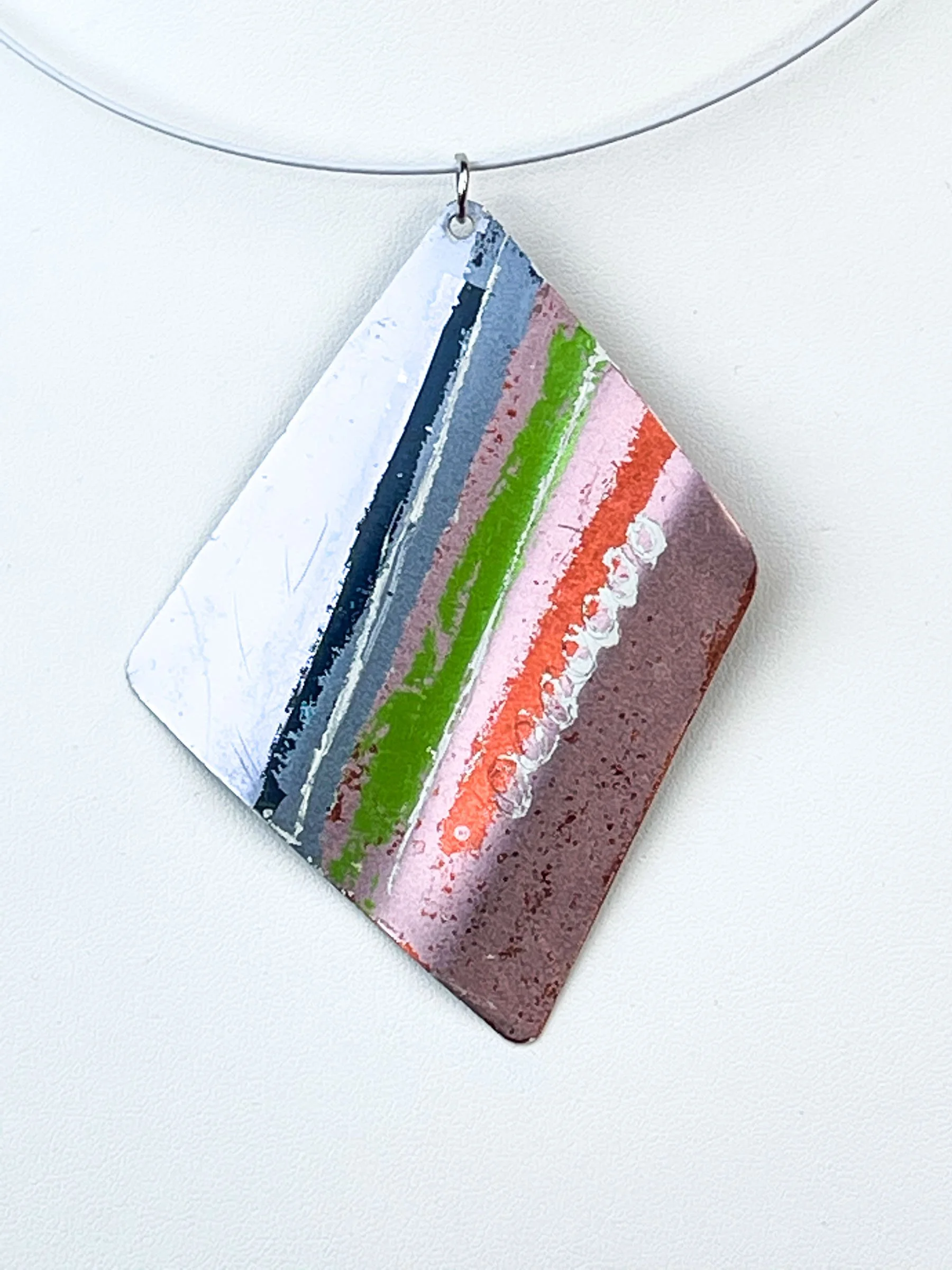 Pendant 38