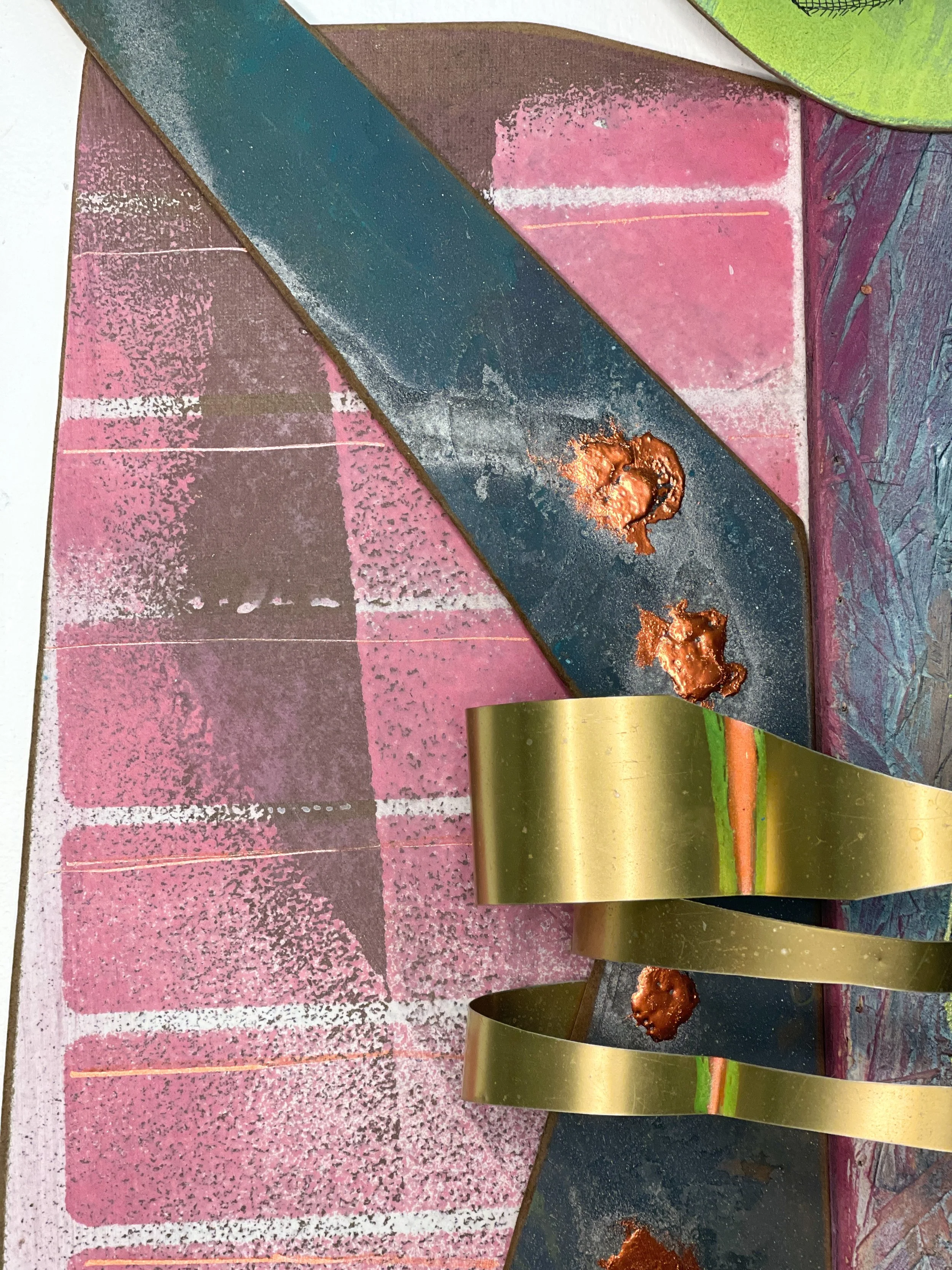 Petals Laugh in Patterns Detail (7)_edited.jpg