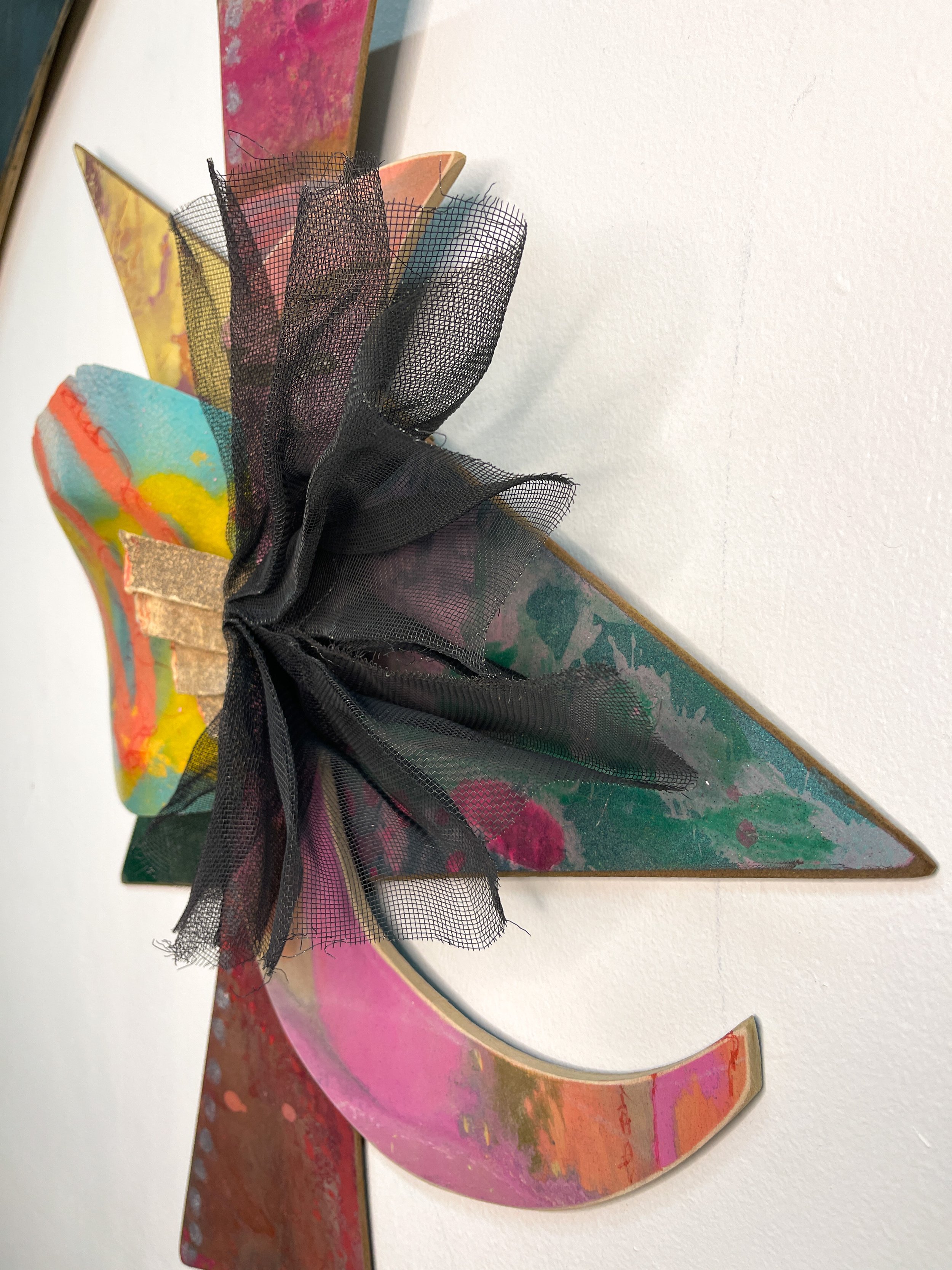 Salmagundi 9 detail 3.jpg