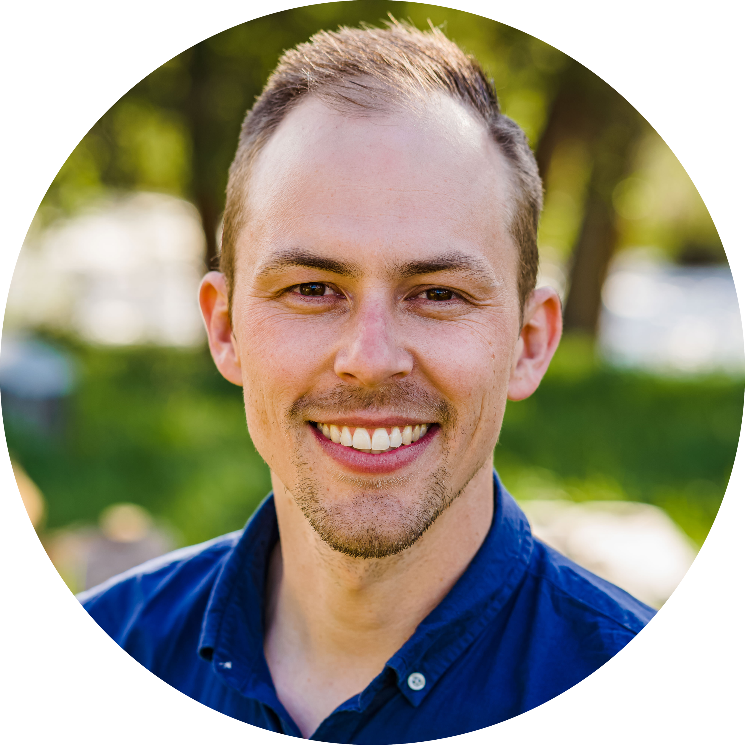 Ben Headshot (circle).png