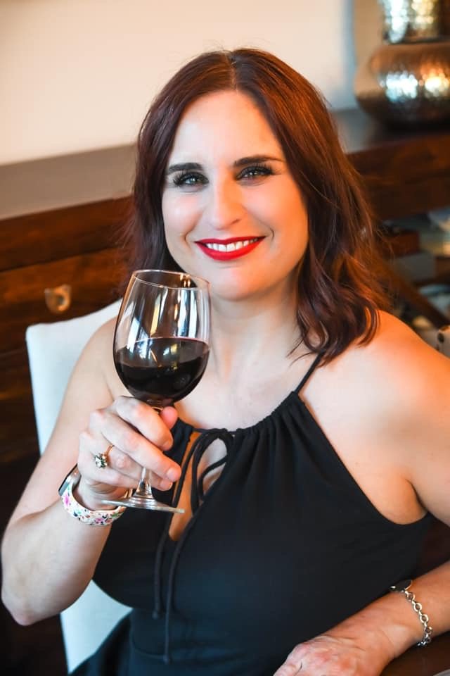 Happy Hour with Lauren Gill & Scout and Cellar