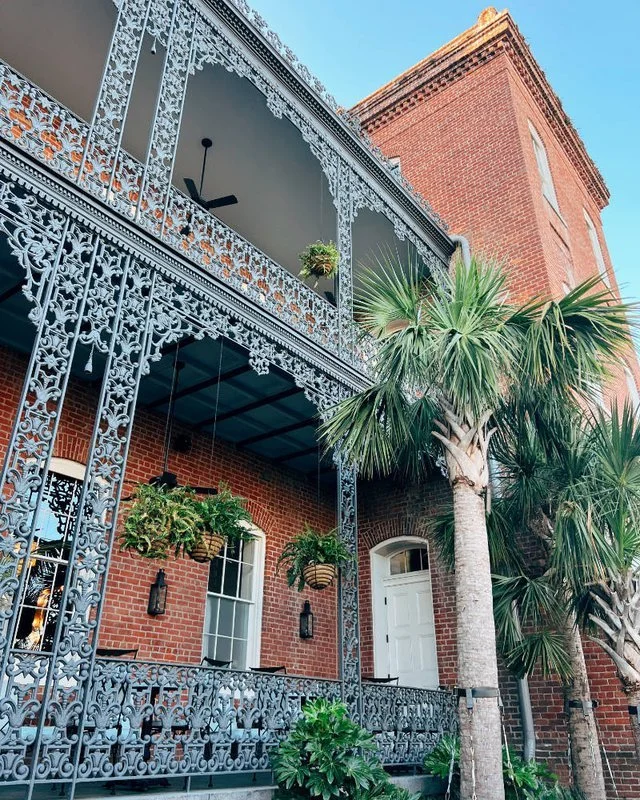 Hotel St Vincent - New Orleans - porches.jpg.1200x800_q85.jpg