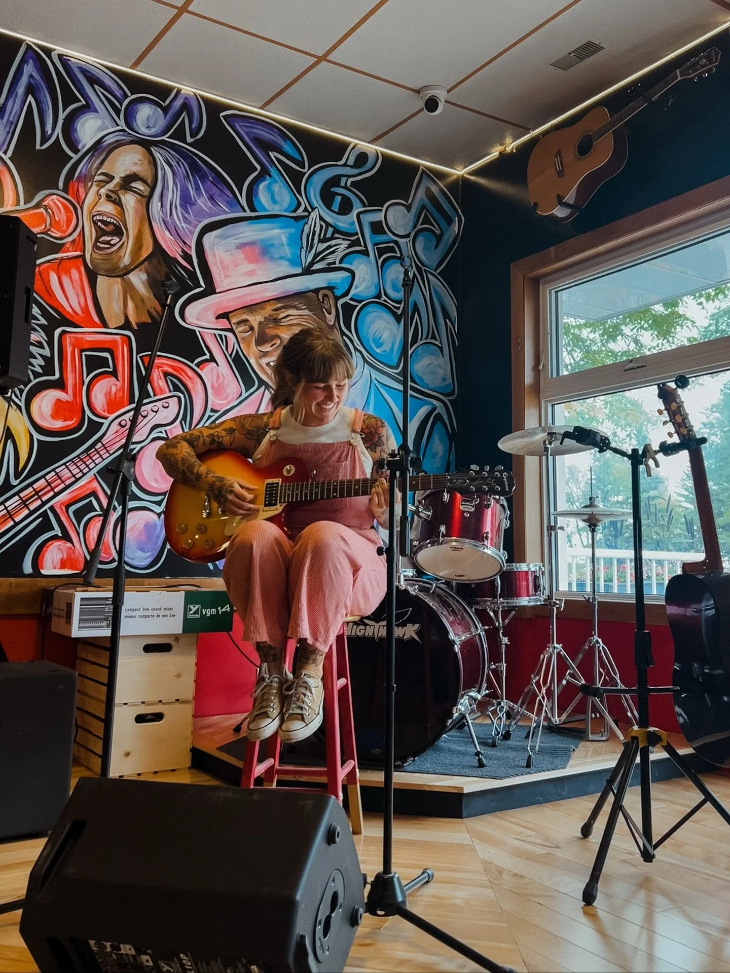 Hey Winnipeg Beach! We&rsquo;re gonna be playing at the all new Midnight Annie&rsquo;s this Friday for their opening night at 7pm. We&rsquo;ll also be opening the stage after our first set for anyone who wants to jump up and play a couple songs - sig