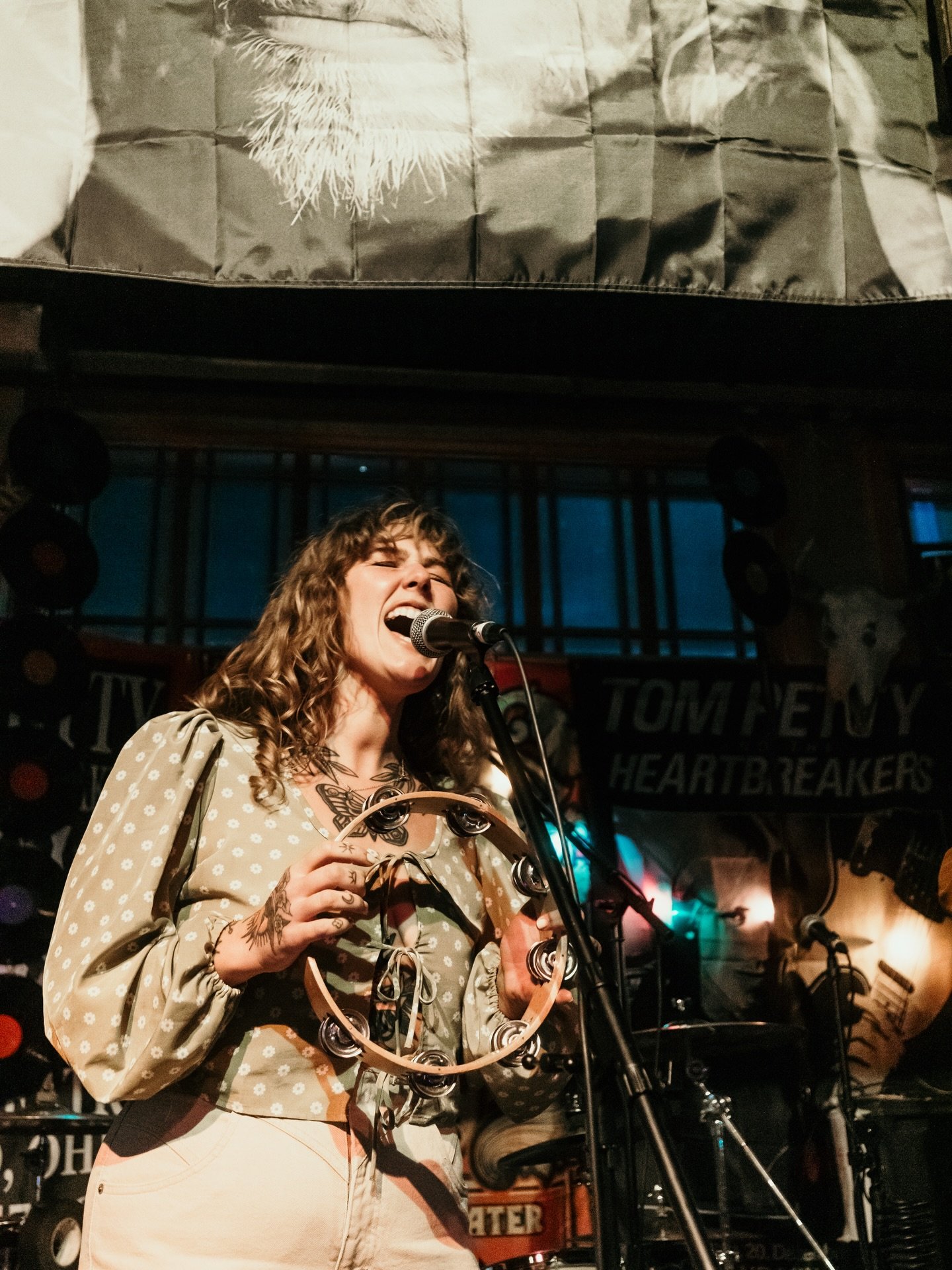 Winnipeg! We&rsquo;re coming back to the @timeschangedwpg for an extra special night with @eliseleblancmusic who&rsquo;s making the trek all the way from Victoria, BC! 

Maybe we&rsquo;ll get some teasers from Elise&rsquo;s new record. Maybe we&rsquo