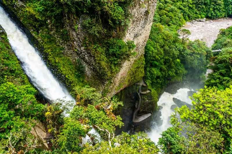 pailon-del-diablo-1.jpg
