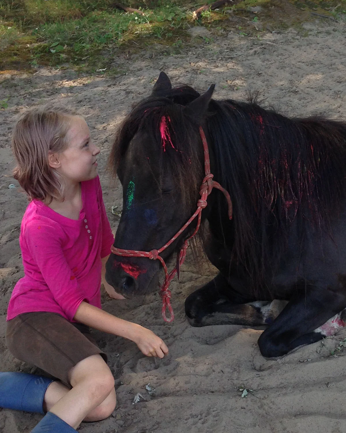 girl.sitting.horse.connection.jpg