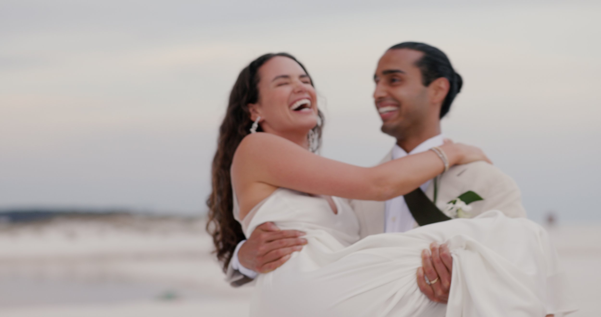 Jessie&Atul_MainHighlight_4096x2160_Horizontal_v5a_PRORES.00_00_43_16.Still006.jpg