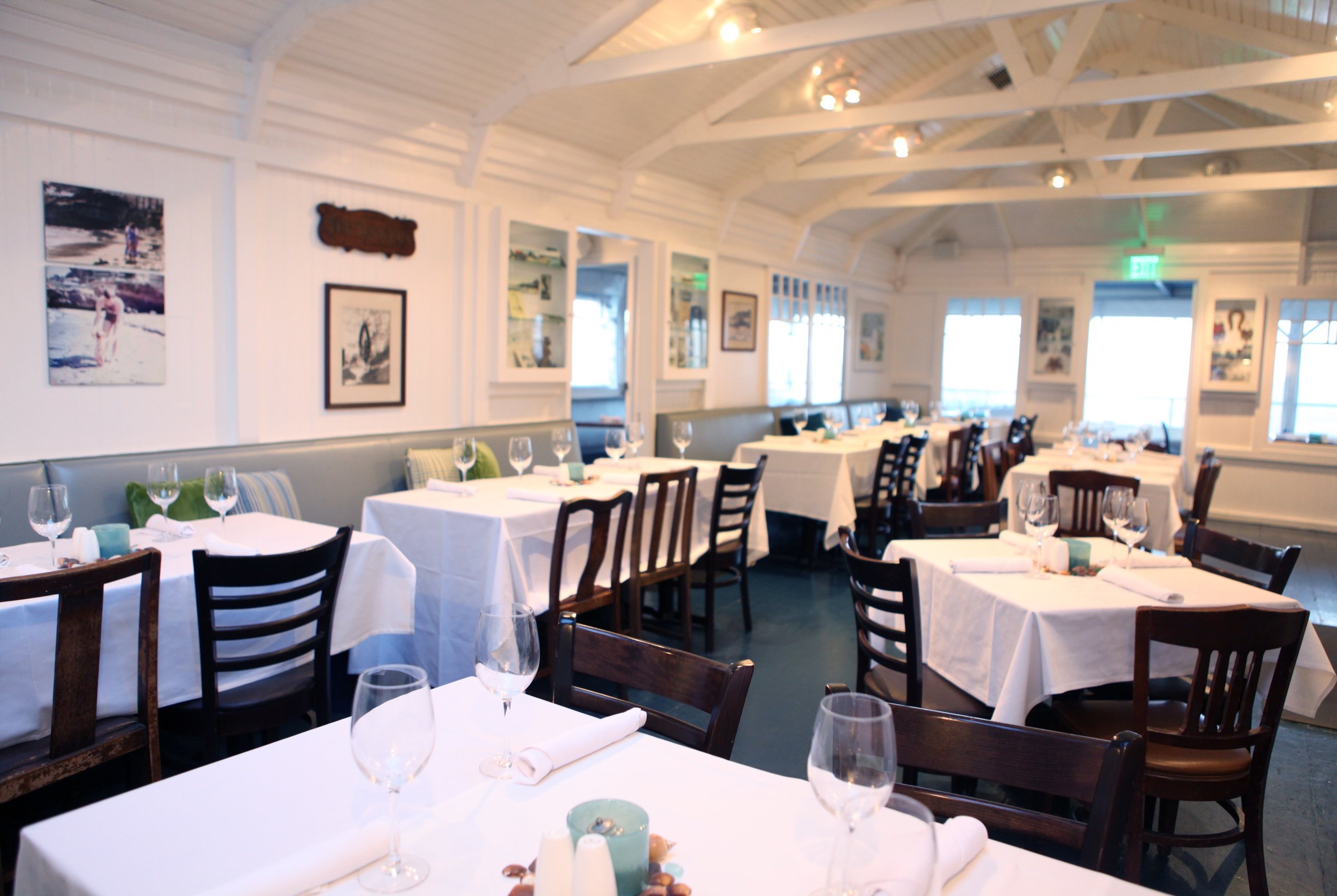 dining room small.jpg