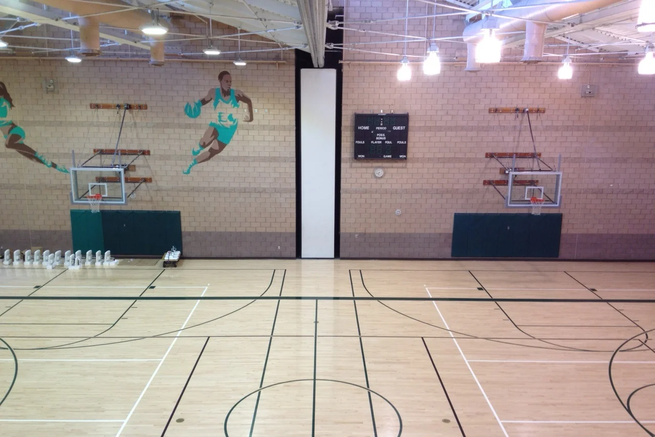 Side by side LED and Metal Halide comparison. 15% more light on the ground.
