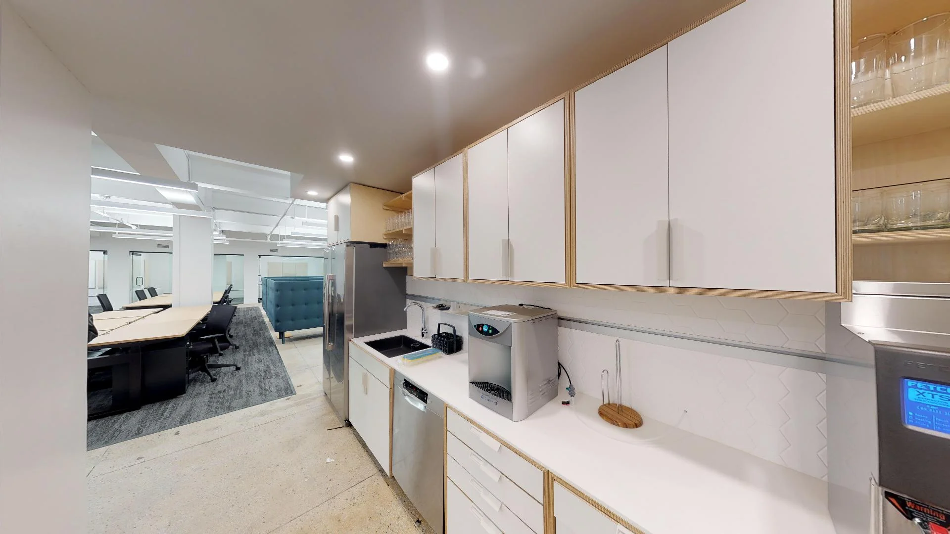 Knotel-NY-213-West-35th-St-Level-4-Suite-400-03272019_075436.jpg